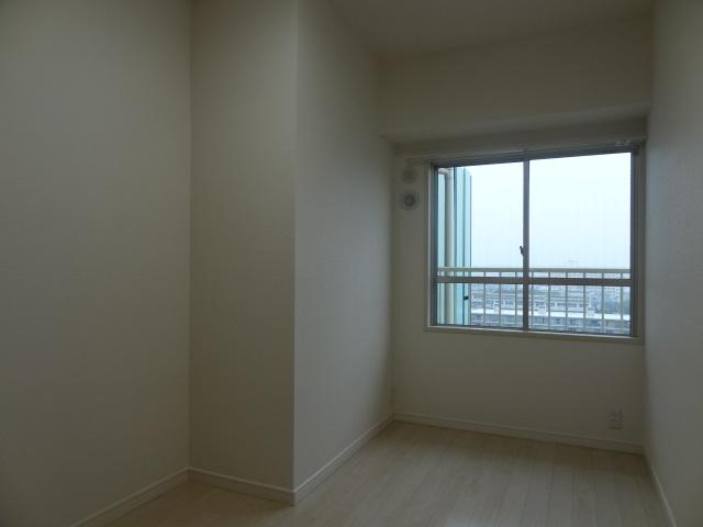 Non-living room. Indoor (11 May 2013) Shooting, Western style room