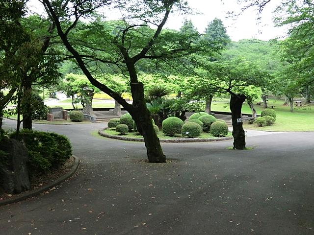 park. 1208m to Satomi park