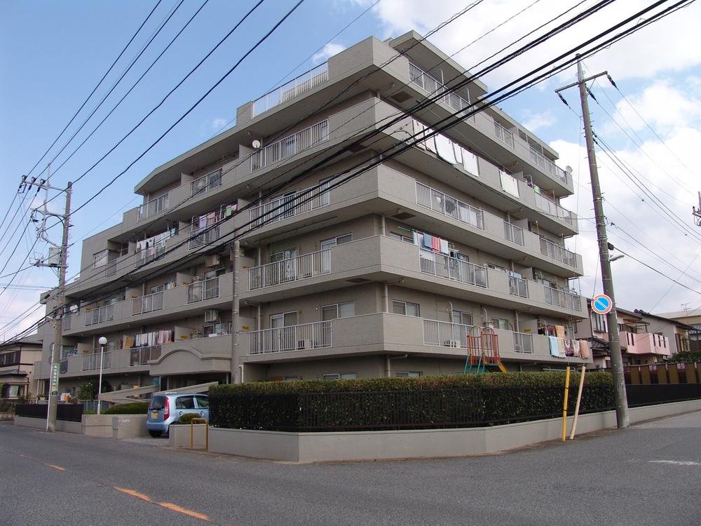 Local appearance photo