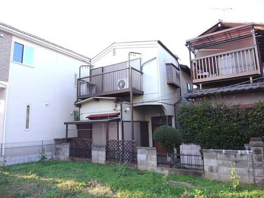 Local appearance photo