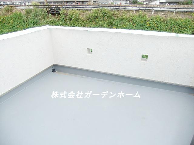 Balcony. Wide balcony Completed by a little after introspection is