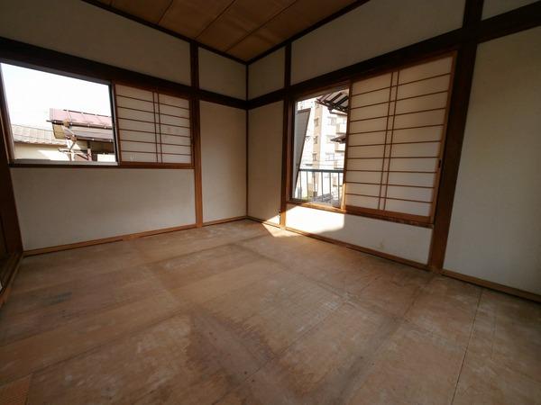 Other room space.  ※ Tatami enters before occupancy