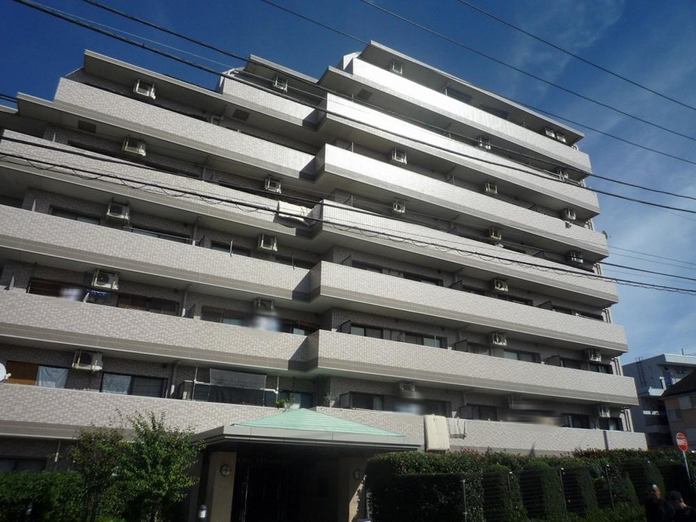 Local appearance photo