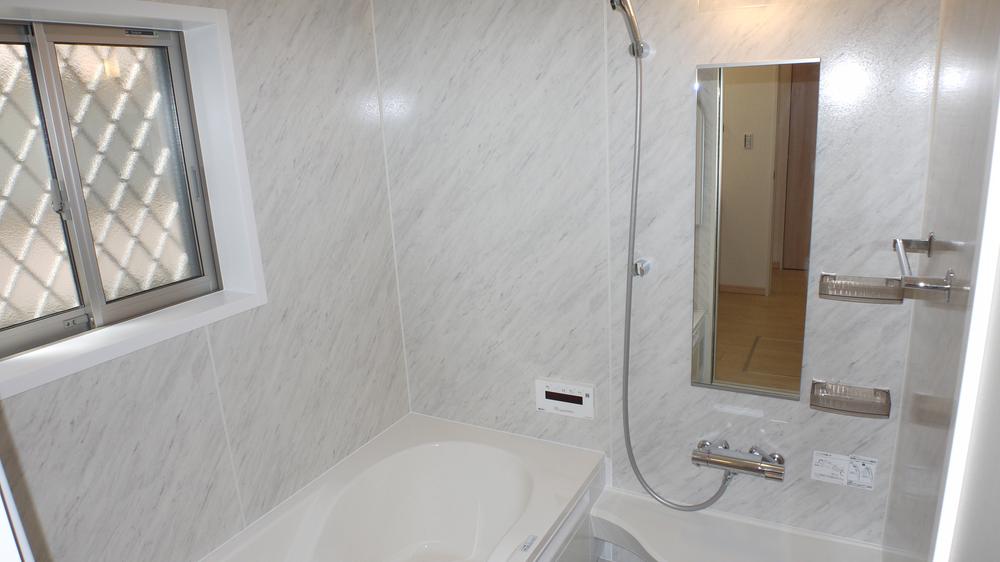 Bathroom. Bathroom (example of construction)