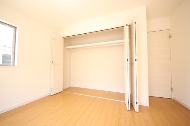 Receipt. Also enhance storage space [Building 2]