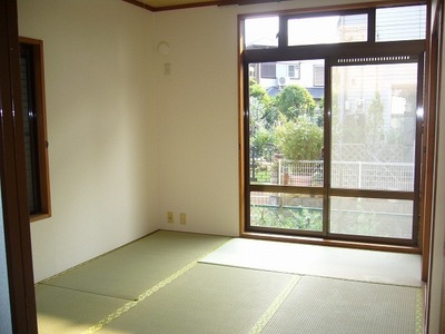 Living and room. Japanese-style room 6 quires