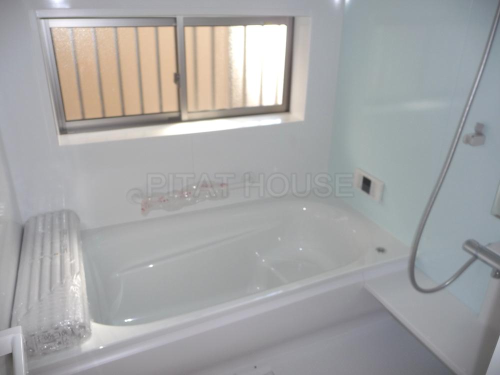 Bathroom.  [bathroom] Refresh tired of the day with over a basis type of bathtub.