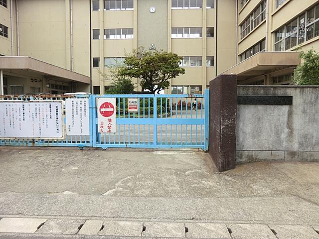 Primary school. 40m to Matsudo Municipal Kogasaki Elementary School