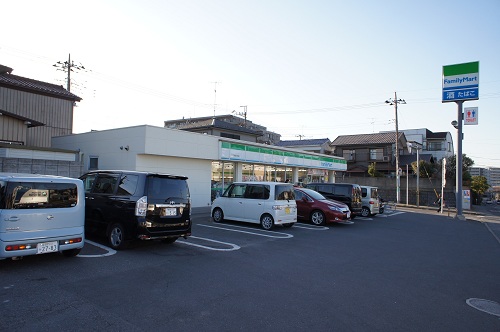 Convenience store. FamilyMart Matsudo persimmon store up (convenience store) 840m