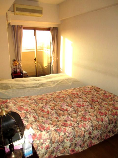 Non-living room. Western-style 7.8 Pledge