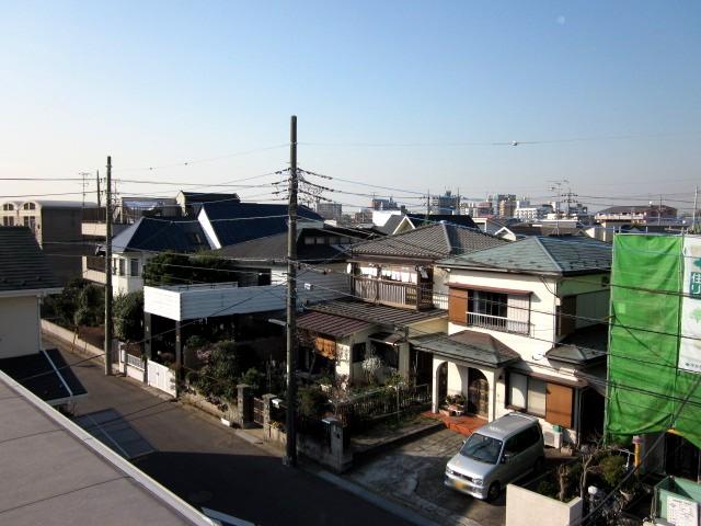 View photos from the dwelling unit. View from the third floor