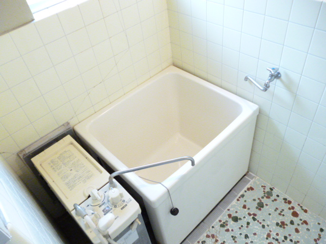 Bath. Bathroom with add-fired function (Balance type hot water supply unit)