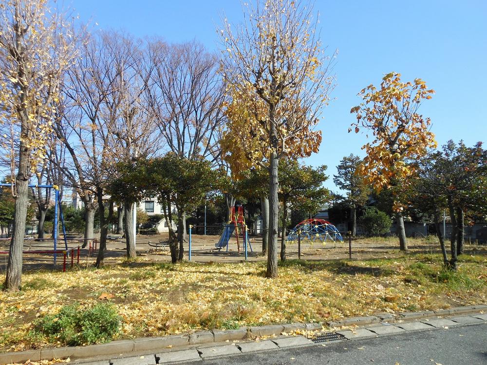 Other. Nakamachi Park: 1 minute walk
