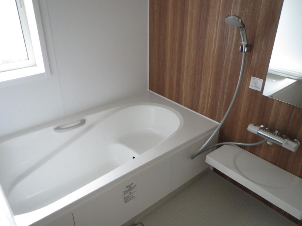Bathroom. Indoor (10 May 2013) Shooting