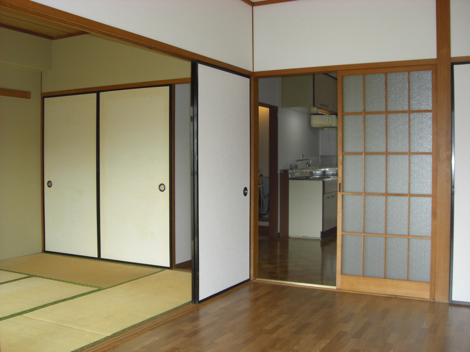 Other room space. Japanese-style from Western-style