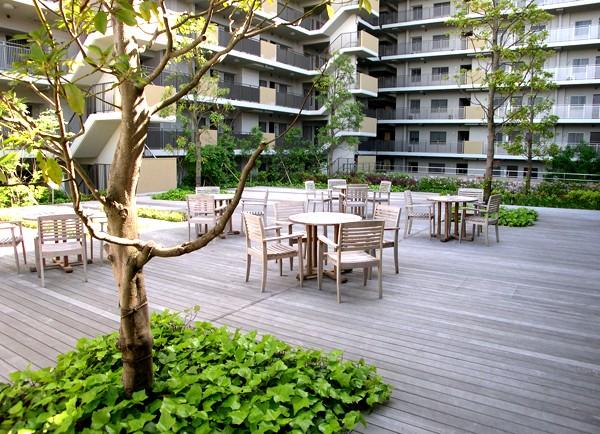 Other common areas. Courtyard (Marks Garden)