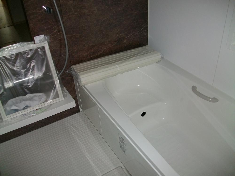Bathroom. Indoor (12 May 2013) Shooting