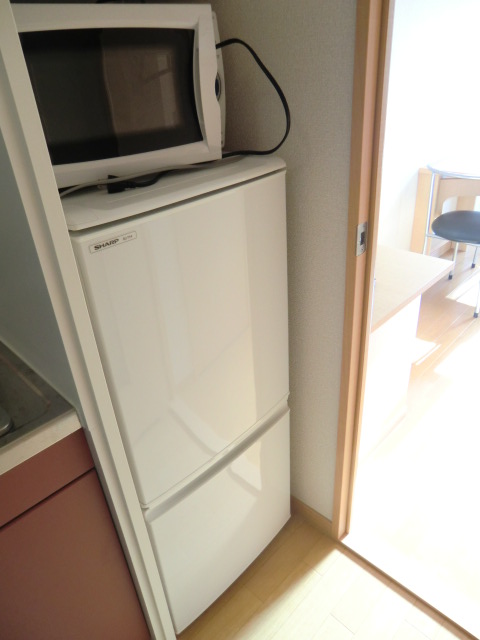 Other Equipment.  ☆ Yay! refrigerator ・ Lucky Microwave ☆