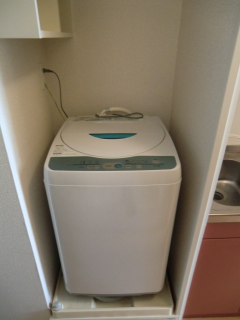 Washroom.  ☆ Yay! Yay! ! Lucky washing machine ☆