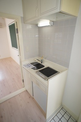 Kitchen. IH stove ・ With mini fridge It is decorated in 203 in Room.