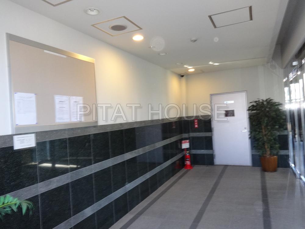 lobby.  [lobby] Lobby internal floating luxury