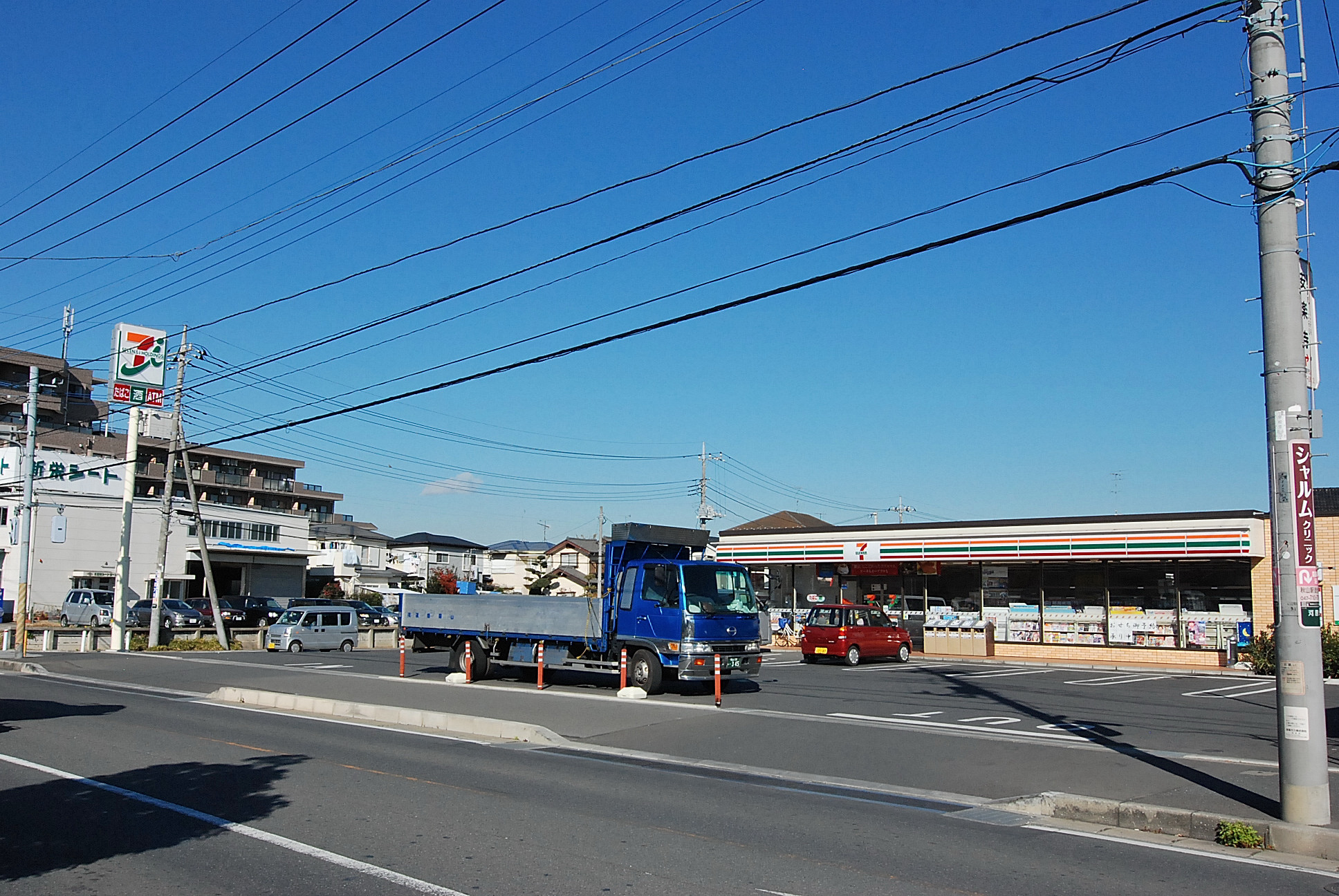 Convenience store. Seven-Eleven Matsudo Kawarazuka store up (convenience store) 554m