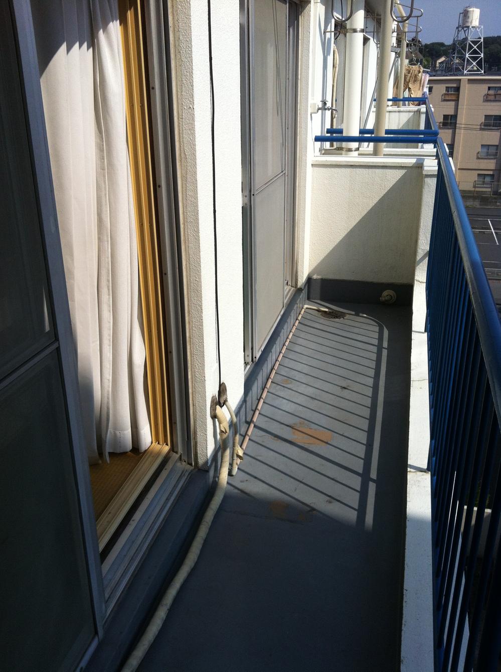 Balcony. Local (August 2013) Shooting