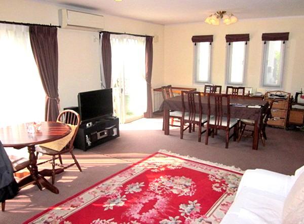 Living. LDK is more than 23 Pledge, It is a clear space and sunny pleasant space
