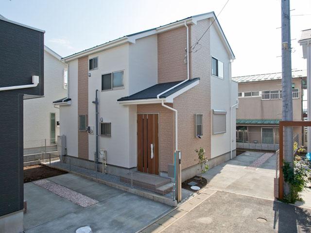 Local appearance photo. 5 Building Exterior Photos