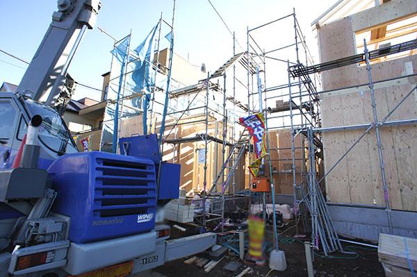 Local appearance photo. Building 2