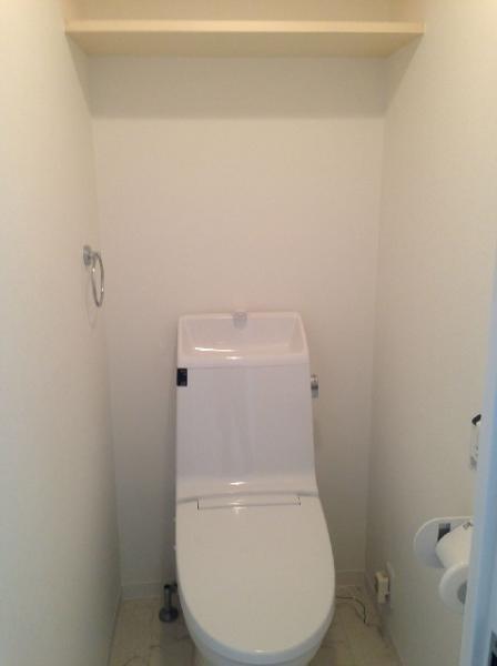 Toilet. toilet / 2013 November shooting