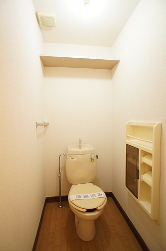Toilet.  ※ It is a photograph of the same type of room.