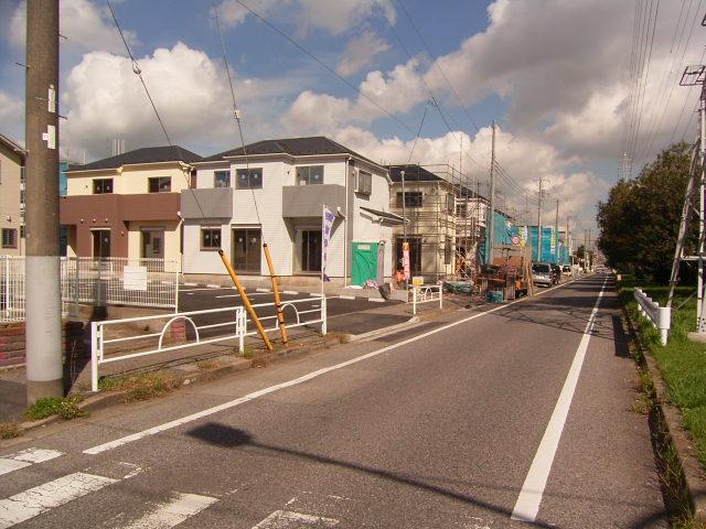 Local photos, including front road