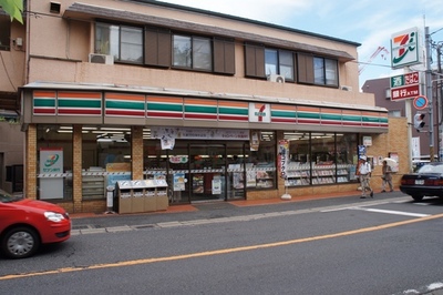 Convenience store. Seven-Eleven 175m to Matsudo Station East store (convenience store)