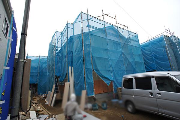 Local appearance photo. 6 Building