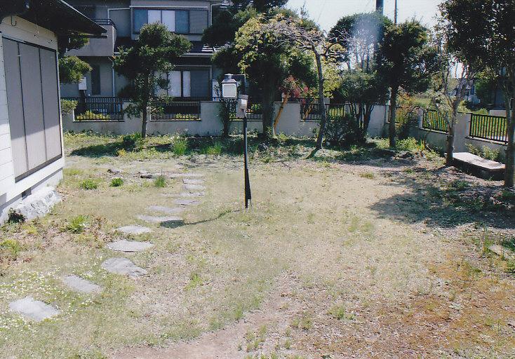 Garden. South side of the large garden