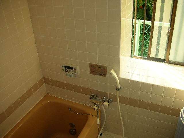 Bath. With add cook function, There is also a window