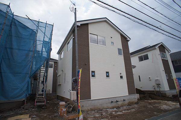 Local appearance photo. Local (12 May 2013) Shooting Building 2