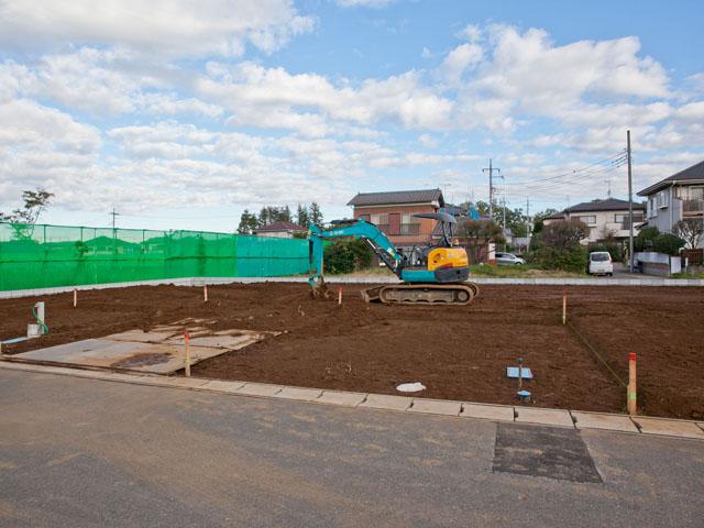 Local appearance photo. Building 2 Local (11 May 2013) Shooting