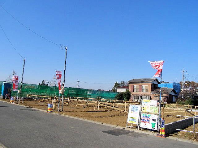 Local appearance photo. Local (12 May 2013) Shooting