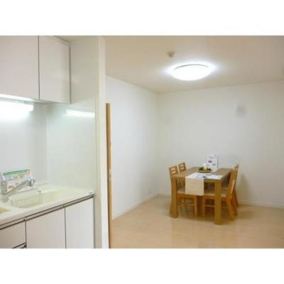 Living. Indoor (10 May 2013) Shooting