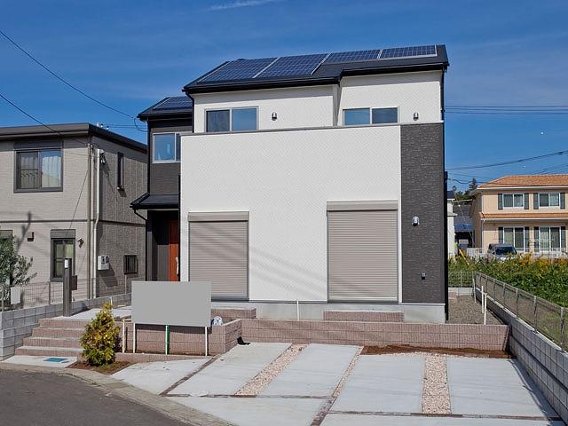 Same specifications photos (appearance). Same specifications Residential solar panel installation.