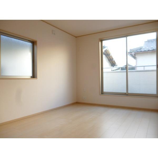 Non-living room. 2 Kaiyoshitsu (1)