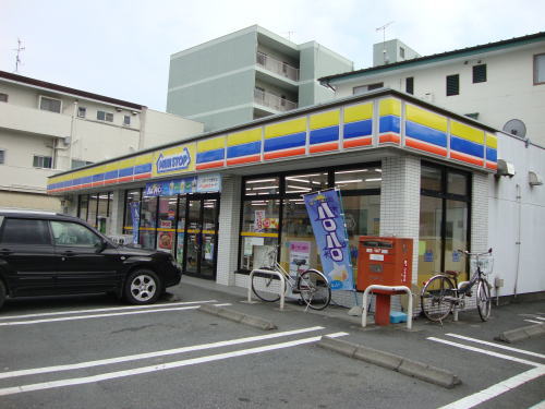 Convenience store. MINISTOP Nagareyama Heiwadai store up (convenience store) 614m