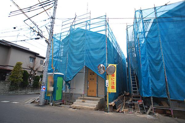 Local appearance photo. 1 Building