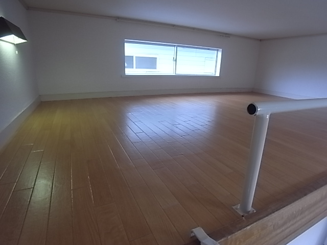 Other room space. Yes Loft. 