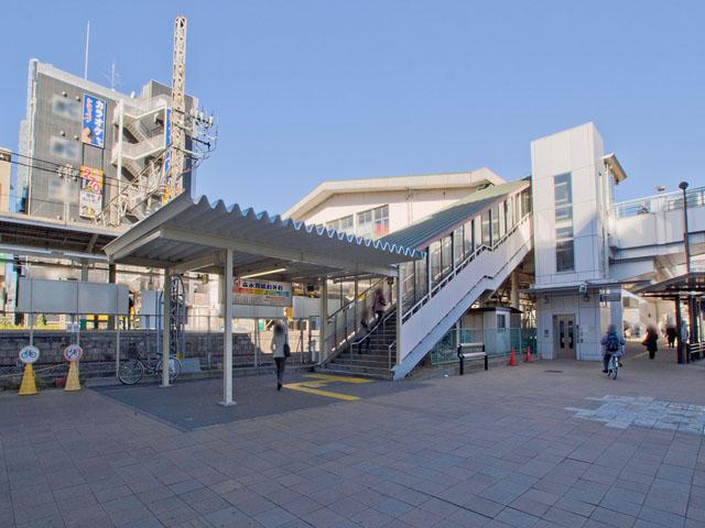 station. 1120m until the JR Joban Line "Minamikashiwa" station