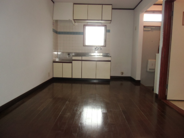 Living and room. It is spread in the kitchen, Also calm flooring