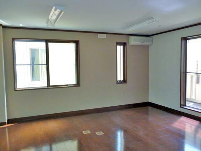 Living. 2F living