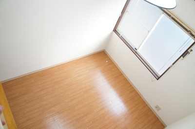 Other room space. Western-style as seen from the loft